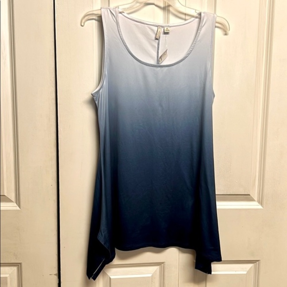 Est 1946 Pitch Navy Sun Cascade Wash Long Sides Tunic Tank Top M NWT